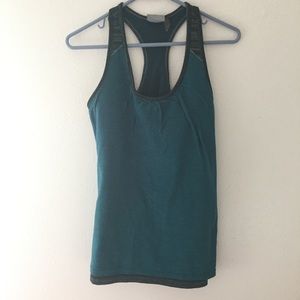 Athleta 2 layer tank